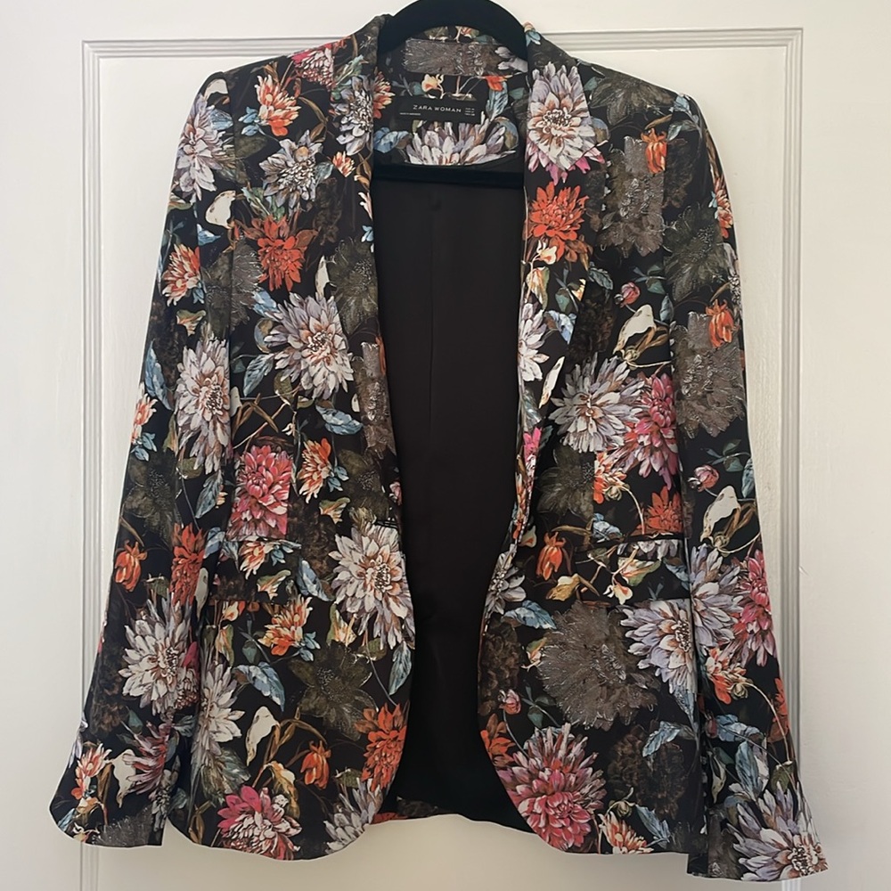 Zara Floral Blazer Size Medium